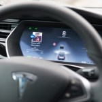 Autopilot et Tesla Model S : nous avons testé le pilotage automatique