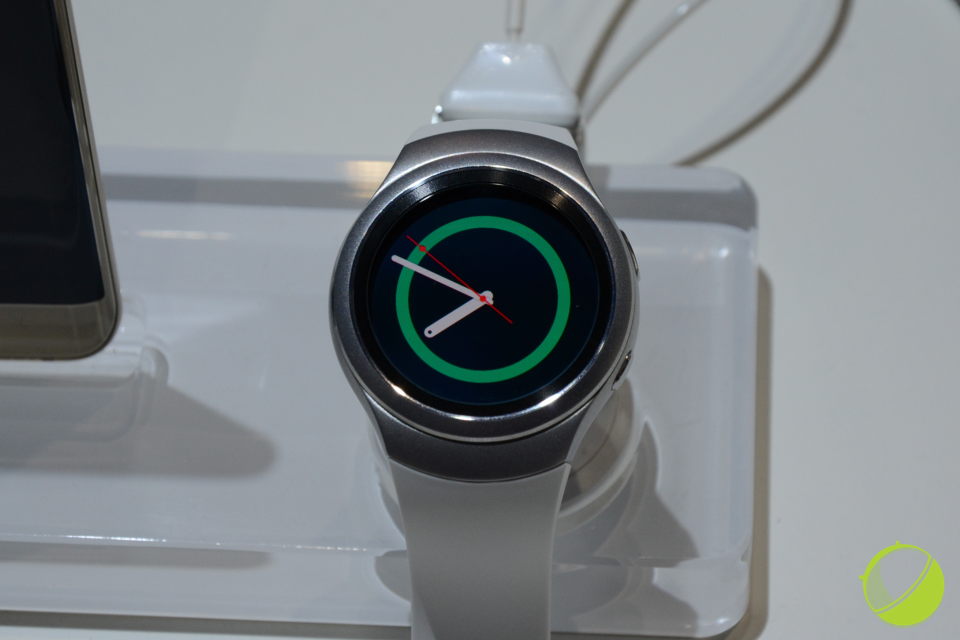 Samsung-Gear-S2-19-sur-33