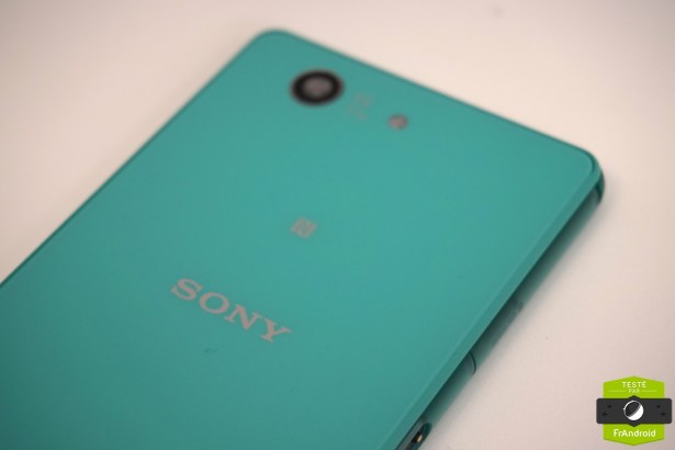 Sony-Xperia-Z3-Compact-vert-deau-21