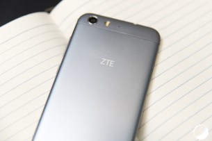 ZTE-Blade-V6-3-sur-12