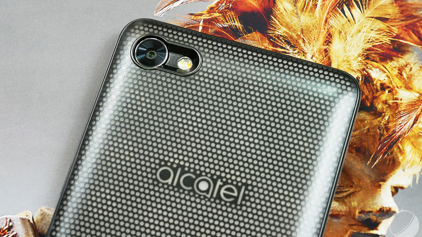 alcatel-a5-led-22