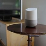 Google Home et Facebook Portal peuvent être piratés avec un laser