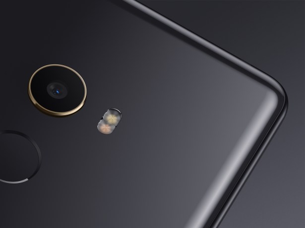 xiaomi-mi-mix-2-high-res-5