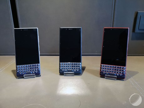 blackberry-key2-le-ifa-2018-02