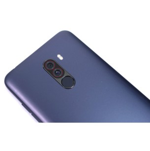 Pocophone F1 image 3