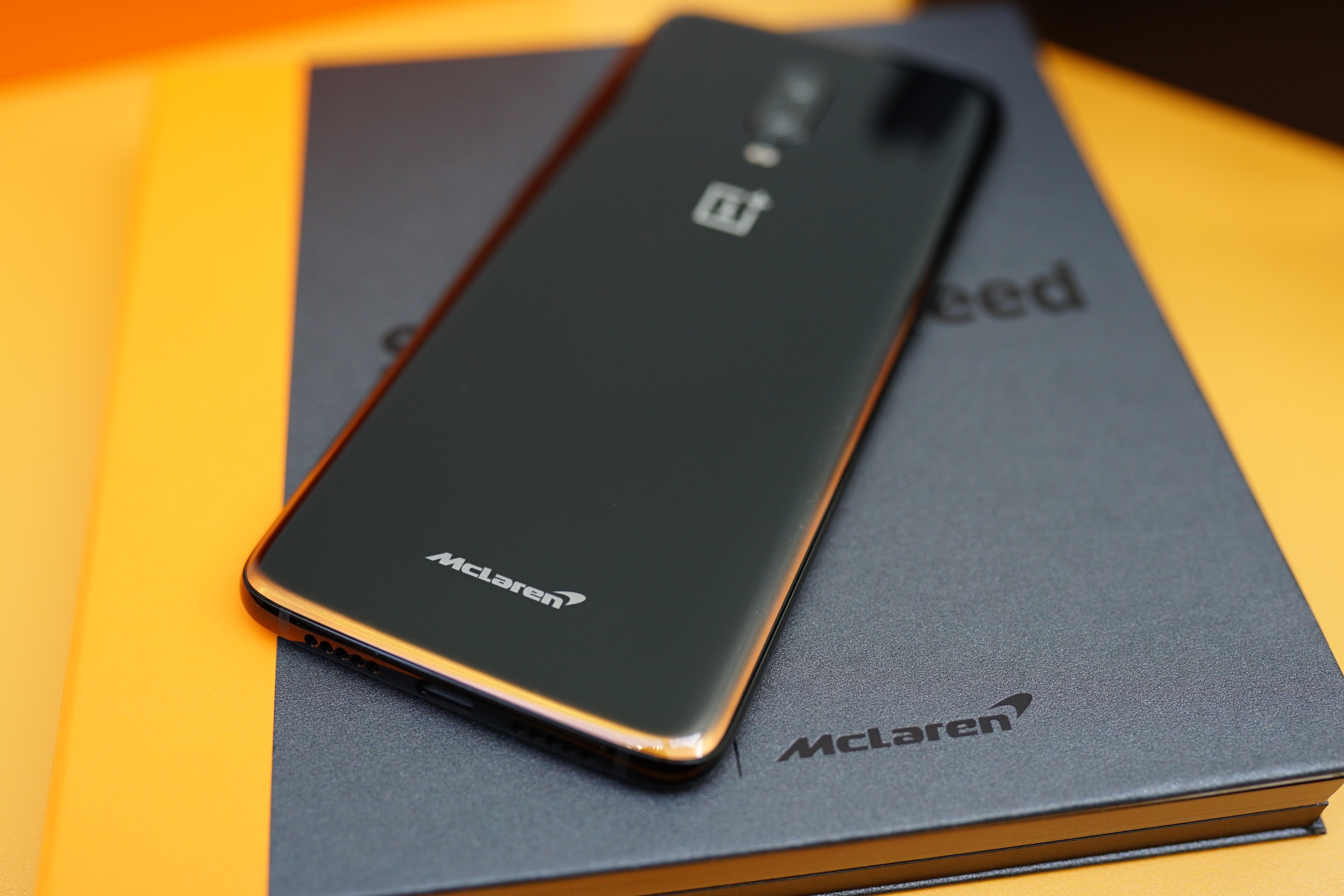 OnePlus 6T McLaren Edition - FrAndroid - DSC05707