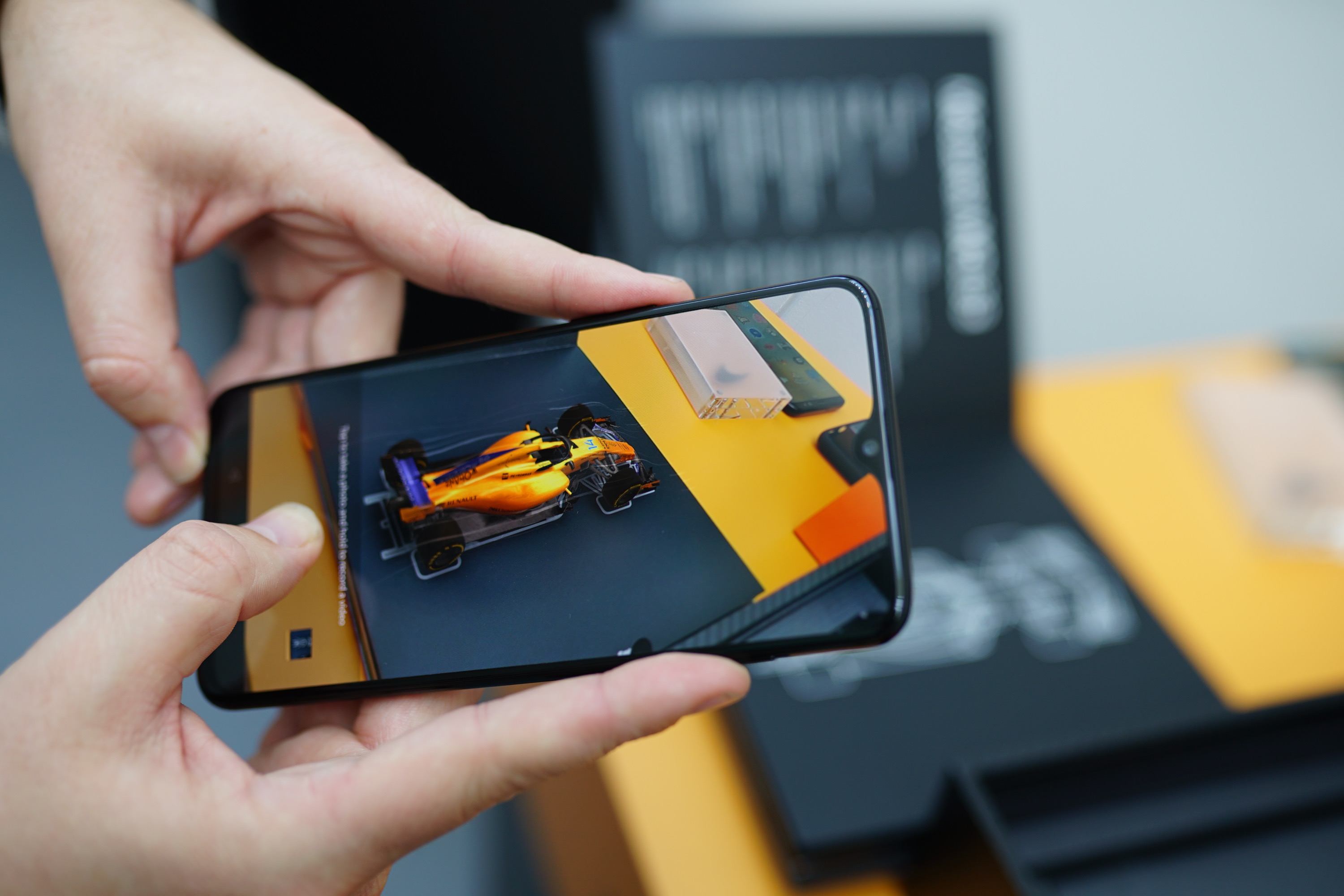 OnePlus 6T McLaren Edition - FrAndroid - DSC05714