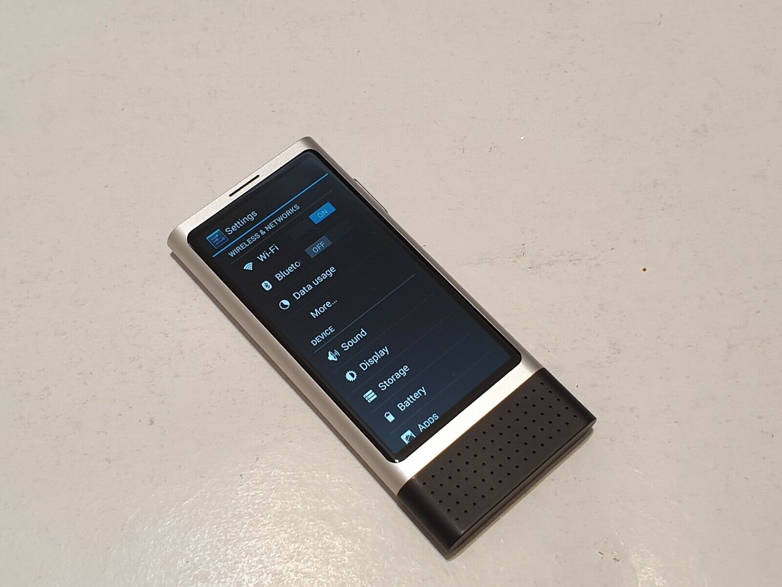 Nokia Ion Mini logi