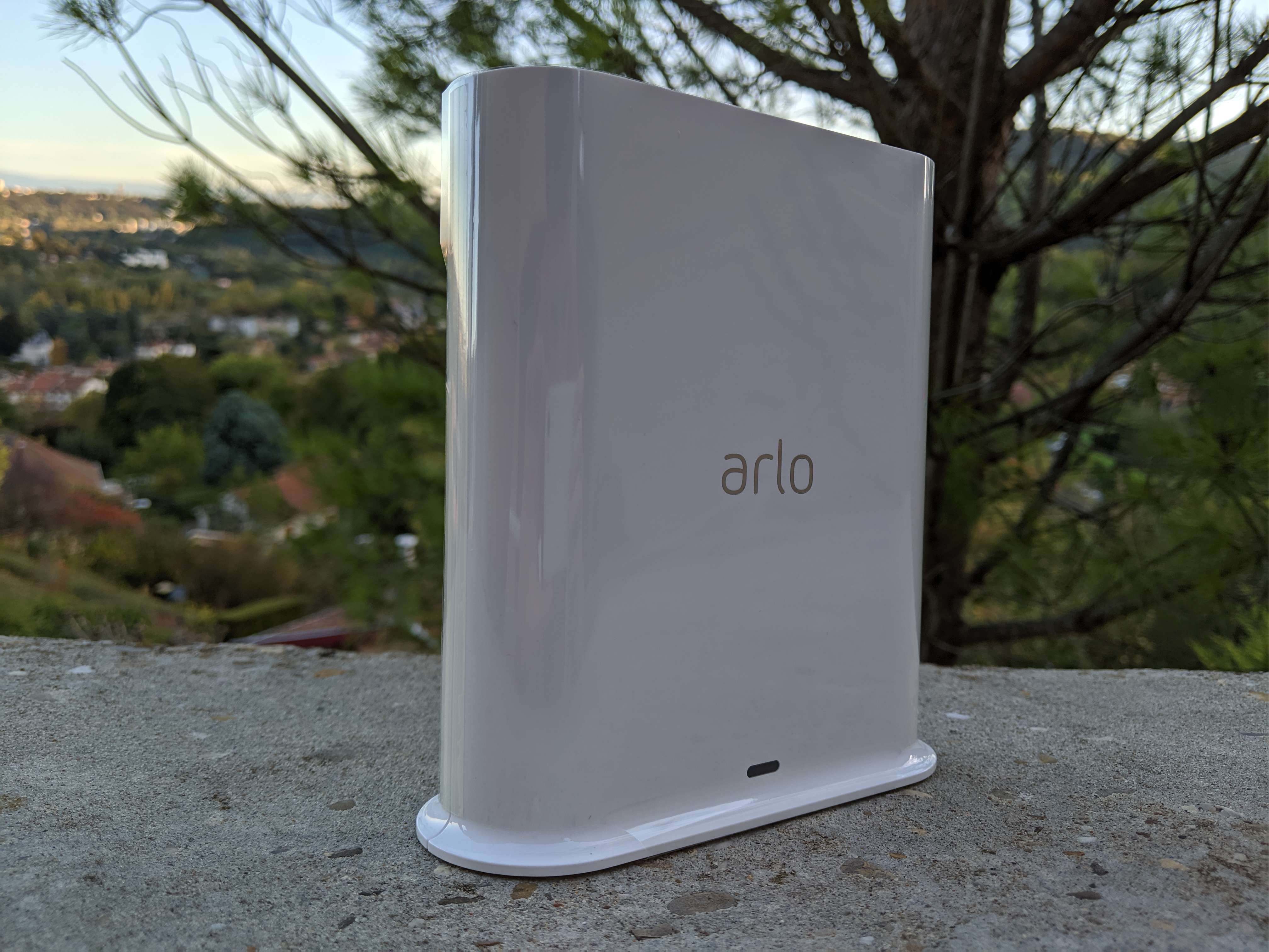Arlo Pro 3 SmartHub