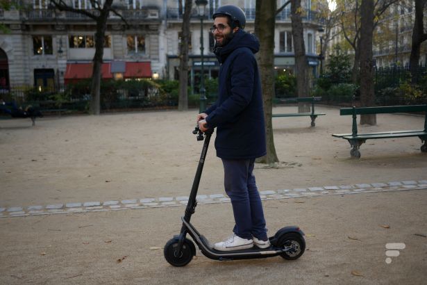 La conduite se montre particulièrement agréable.