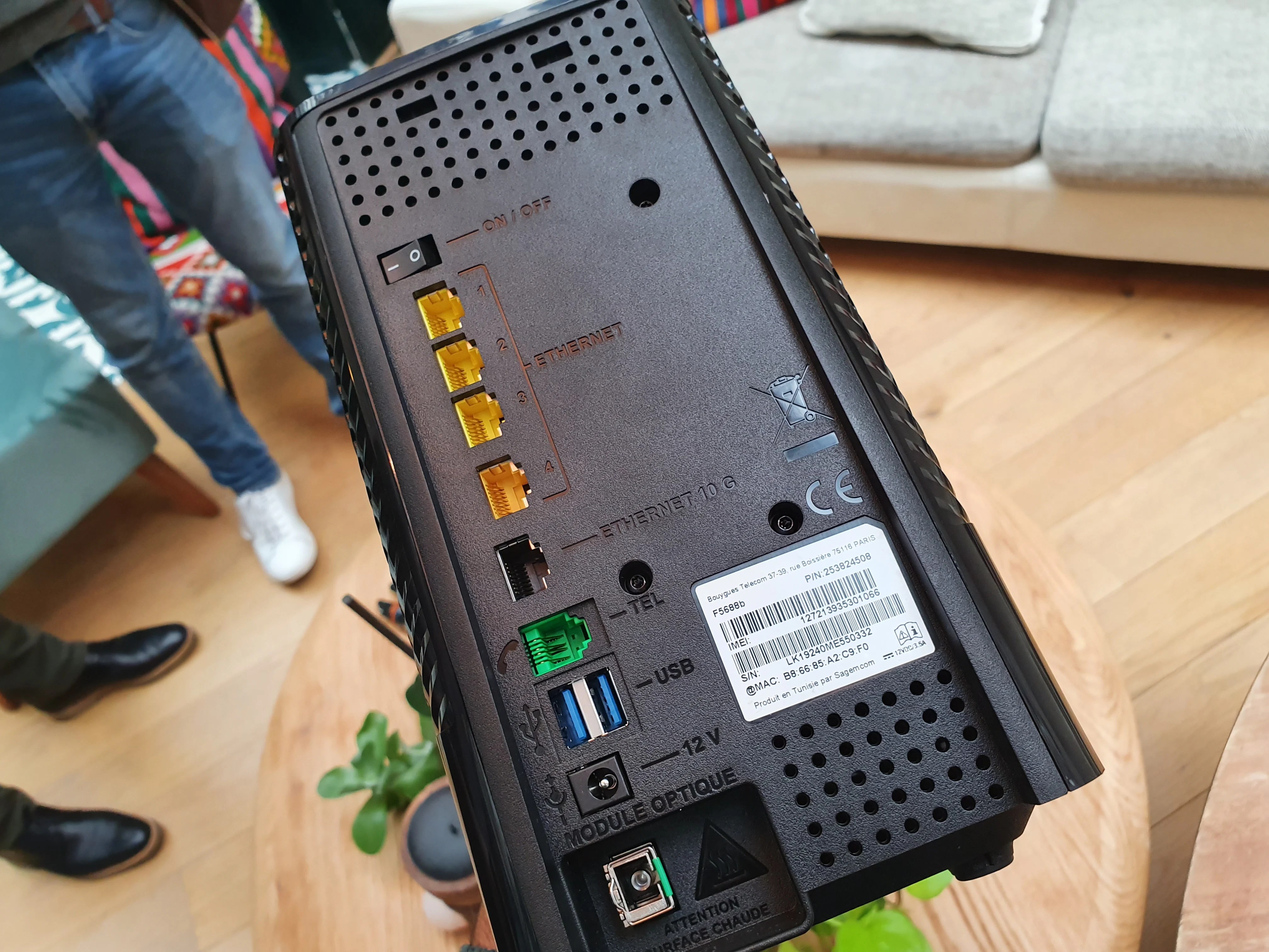 Bbox Fibre Wi-Fi 6 connectique