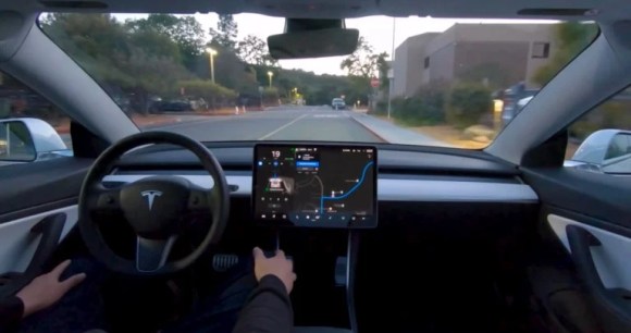 L'Autopilot de Tesla pourrait se transformer en un abonnement mensuel