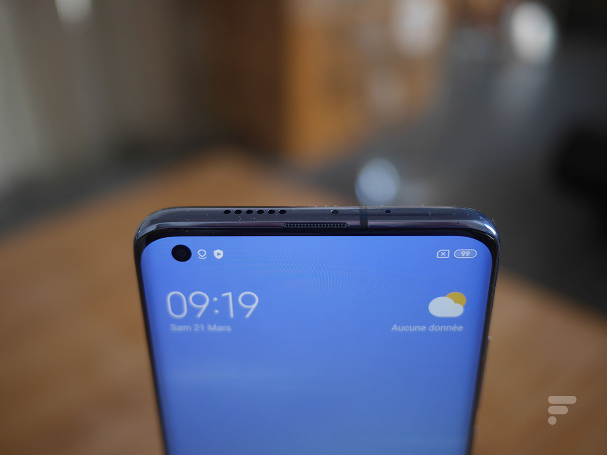 Le haut-parleur supérieur du Xiaomi Mi 10