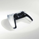 PS5 : le prix de la manette DualSense n’est jamais tombé aussi bas (-21 %)