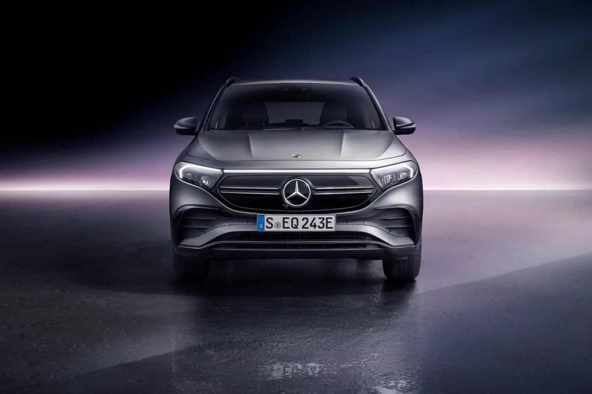 Mercedes EQA