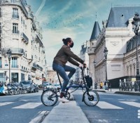 Test du Brompton Electric, c'est parti ! // Source : Arnaud Gelineau pour Frandroid