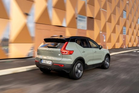 Volvo XC40 Recharge P8 AWD 100 % électrique