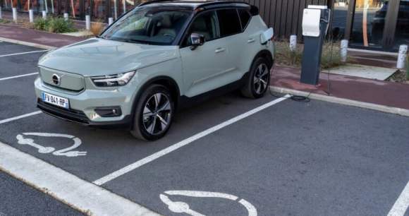 Le Volvo XC40 Recharge Twin / Source : ACE Team pour Volvo Cars France