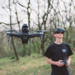 Le prix du drone immersif DJI FPV (livré avec son casque) baisse de 450 €