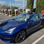 Tesla : le réseau de Superchargeurs progresse vite mais reste à la traîne