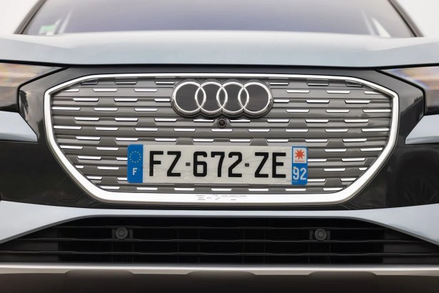 AudiQ4e-tron-259