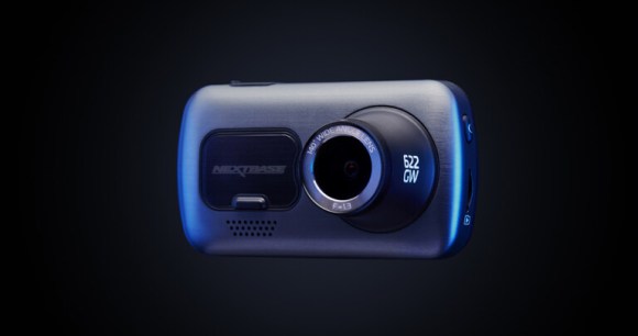 La NextBase 622GW est un joli objet pour une dashcam // Source : NextBase