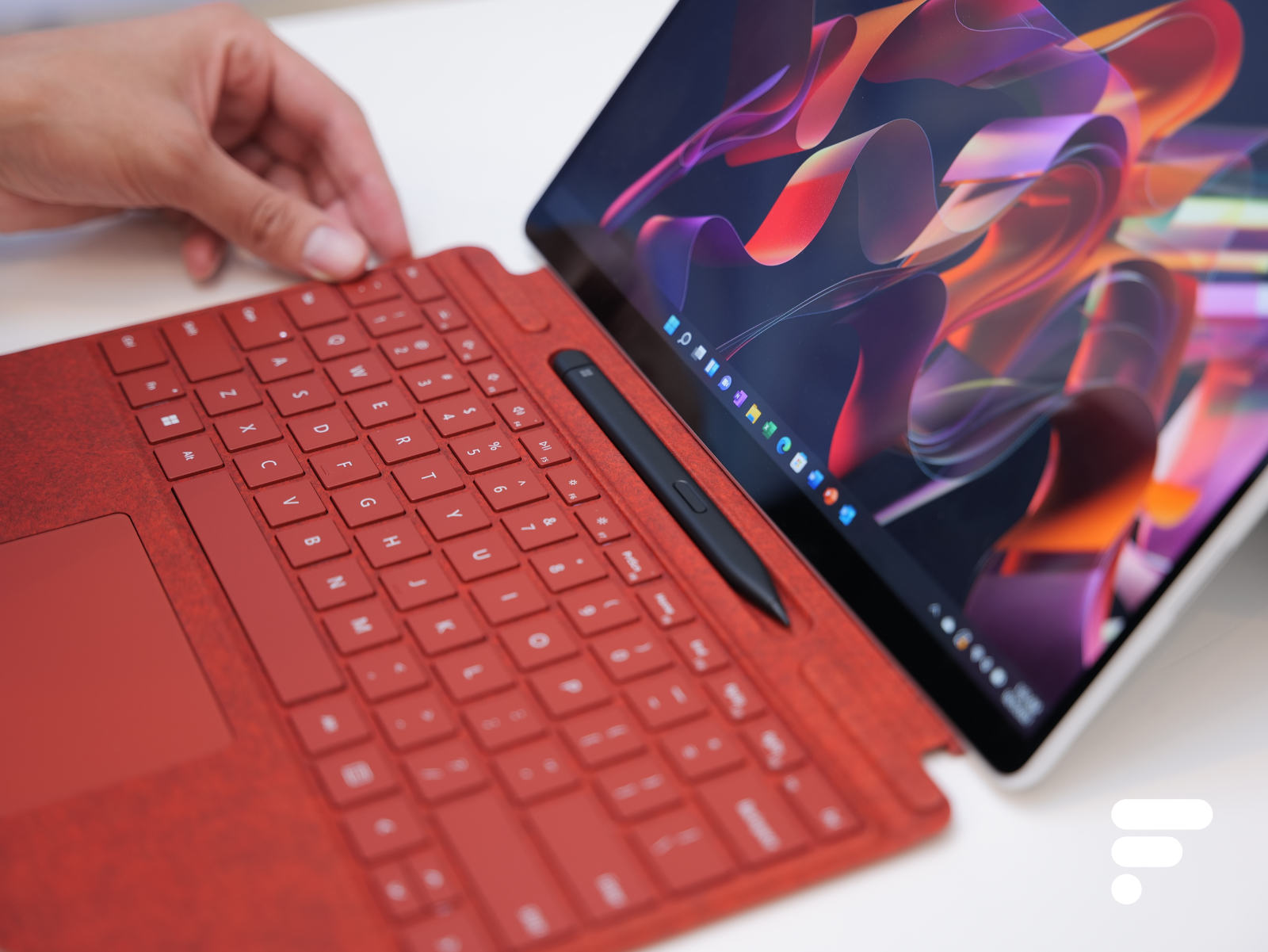 Microsoft Surface Pro 8 PeM (4)