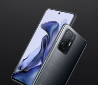 Xiaomi 11T sur fond noir