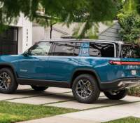 Rivian R1S