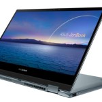 L’ultrabook Asus Zenbook Flip 13 OLED s’utilisant comme une tablette est en promotion