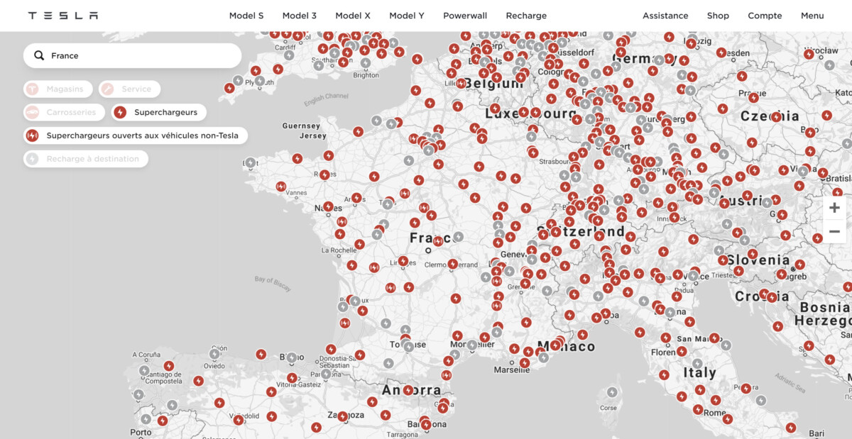 Les Superchargeurs réservés aux clients Tesla