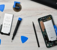 iFixit va désormais vendre des pièces détachées de Google Pixel // Source : iFixit