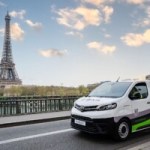 Cette entreprise vient recharger votre voiture électrique chez vous en moins de 30 minutes