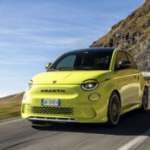 La Fiat 500 électrique passe à la vitesse supérieure avec la nouvelle Abarth