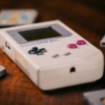 Comment Peugeot a utilisé des Game Boy pour régler et débrider ses véhicules