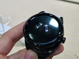 La Huawei Watch Buds // Source : Frandroid