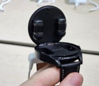 La Huawei Watch Buds // Source : Frandroid