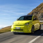 Bonne nouvelle : la (Fiat) Abarth 500e est en fait beaucoup moins chère que prévue