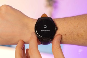 La Huawei Watch Buds // Source : Chloé Pertuis - Frandroid