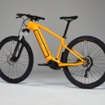 Decathlon lance un nouveau VTT Rockrider électrique plus abordable