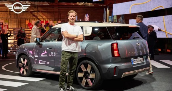 Mini Countryman SE (2024) // Source : Fabian Kirchbauer pour BMW et Frandroid