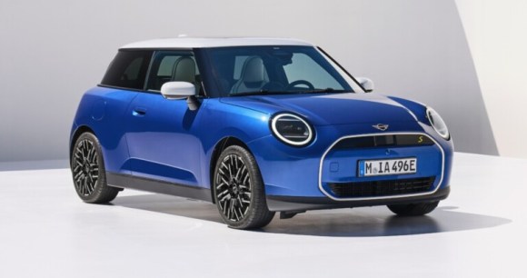 Voici la nouvelle Mini Cooper électrique : une autonomie en forte hausse, et des technologies dignes d’un smartphone