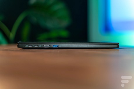 Acer Swift Edge 16 8-resized