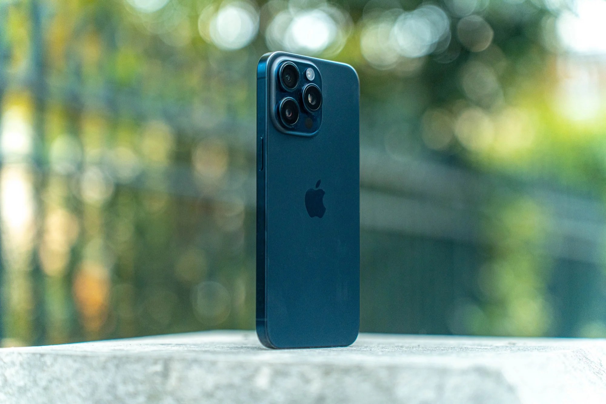 Apple iPhone 15 Pro // Source : Frandroid