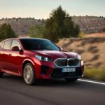 BMW iX2 officialisé : une nouvelle silhouette inédite et une déception pour ce SUV électrique