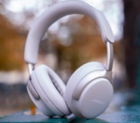 Le casque Bose QuietComfort Ultra Headphones // Source : Brice Zerouk - Frandroid