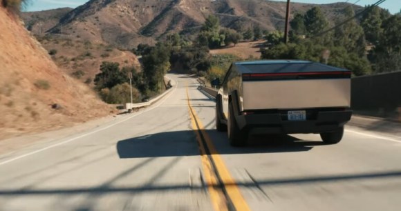 Tesla Cybertruck // Source : Topgear