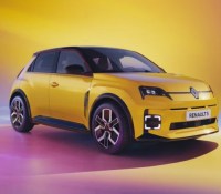 Renault 5 E-Tech Electric // Source : Renault