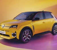 Renault 5 E-Tech Electric // Source : Renault