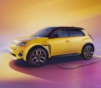 Renault 5 E-Tech Electric // Source : Renault